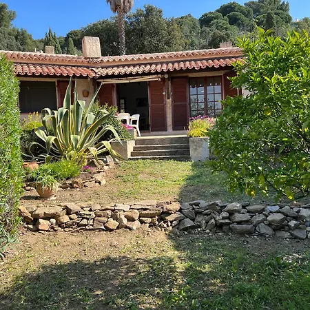 Petite Maison Provencale Pour 4 Personnes Prázdninový dům Bormes-les-Mimosas